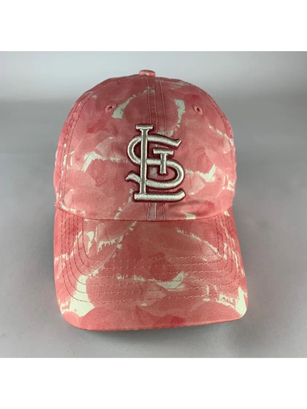 St Louis Cardinals MLB Womens Pink Fan Favorite Relaxed Fit Strapback Hat